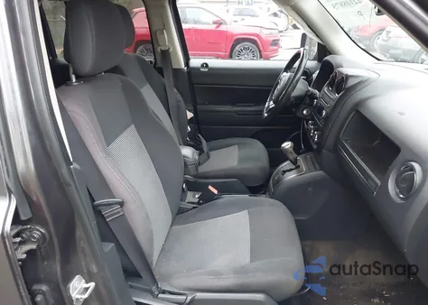 2016 Jeep Patriot Latitude z USA, uszkodzony, nr VIN 1C4NJRFB7GD626454